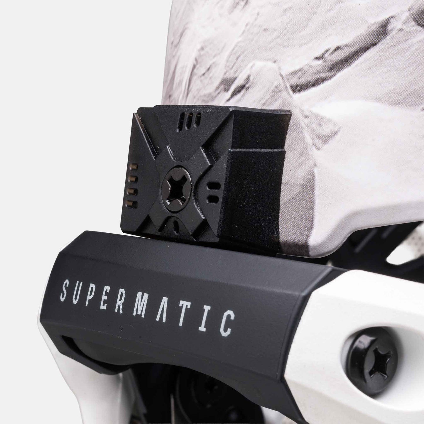 Lightning Supermatic | Black