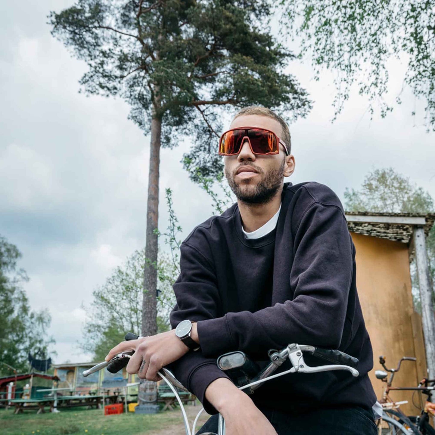 Henrik | Burgundy / Red Mirror