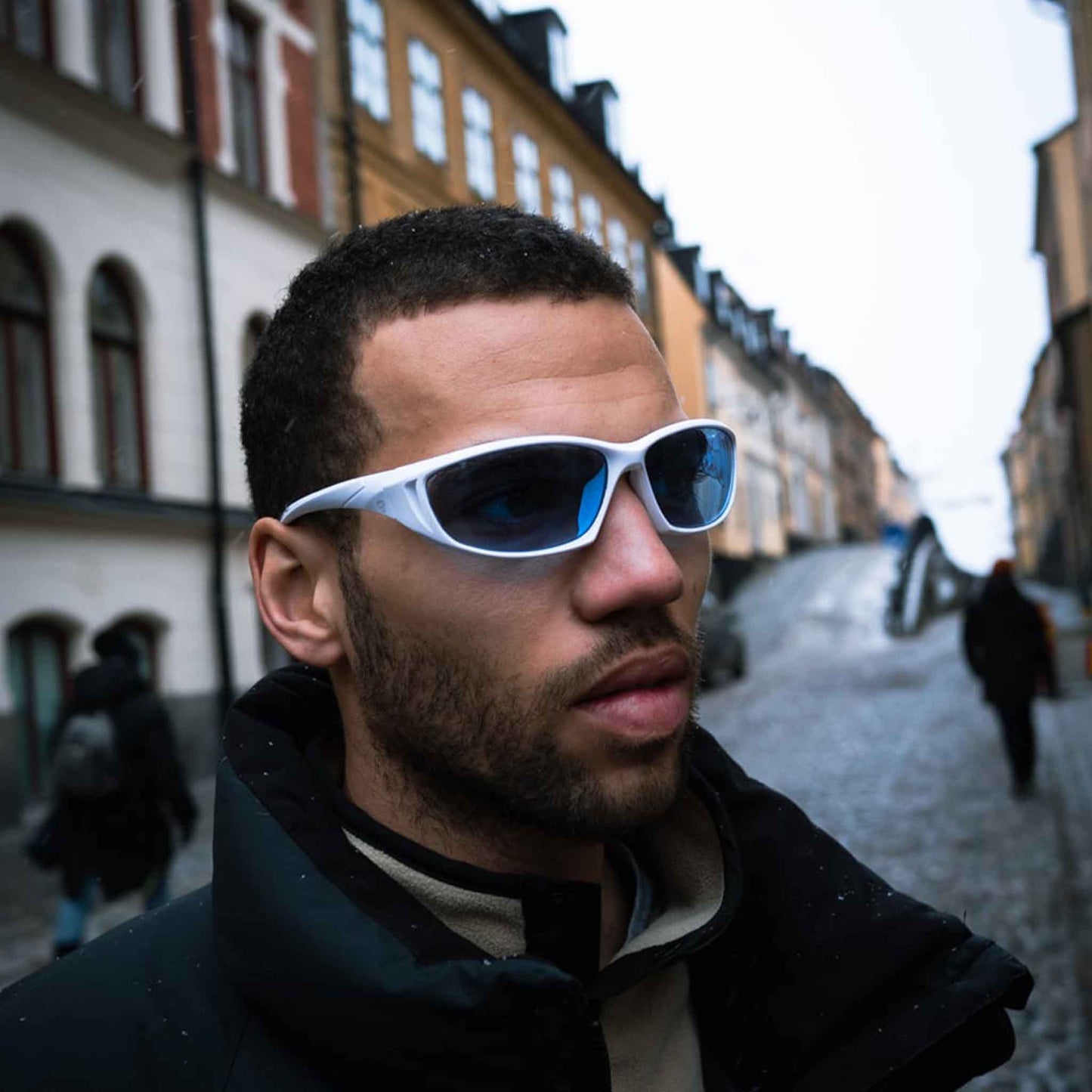 Kreuzberg | White / Transparent Blue