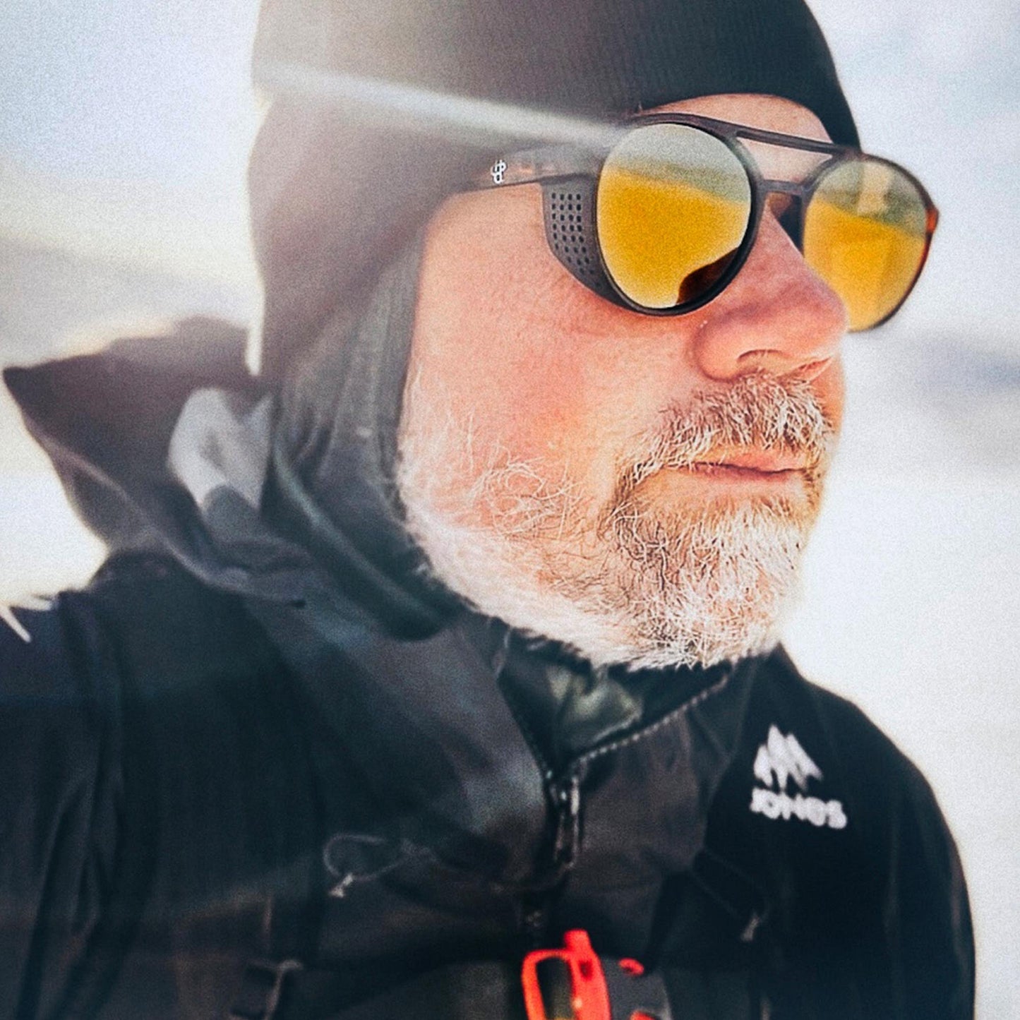 Rickard | Turtle Brown / Gold