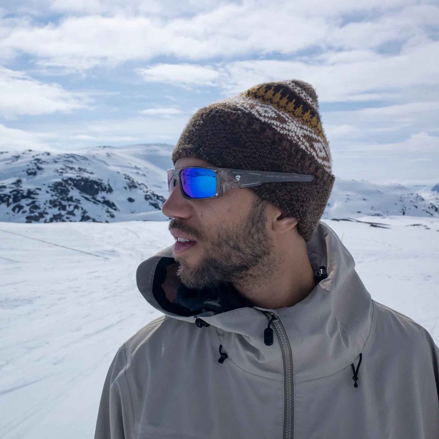 Rio | Grey / Blue Mirror