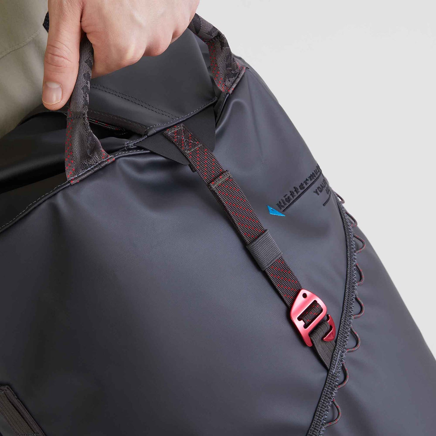 Ydalir Duffelbag 40L | Raven