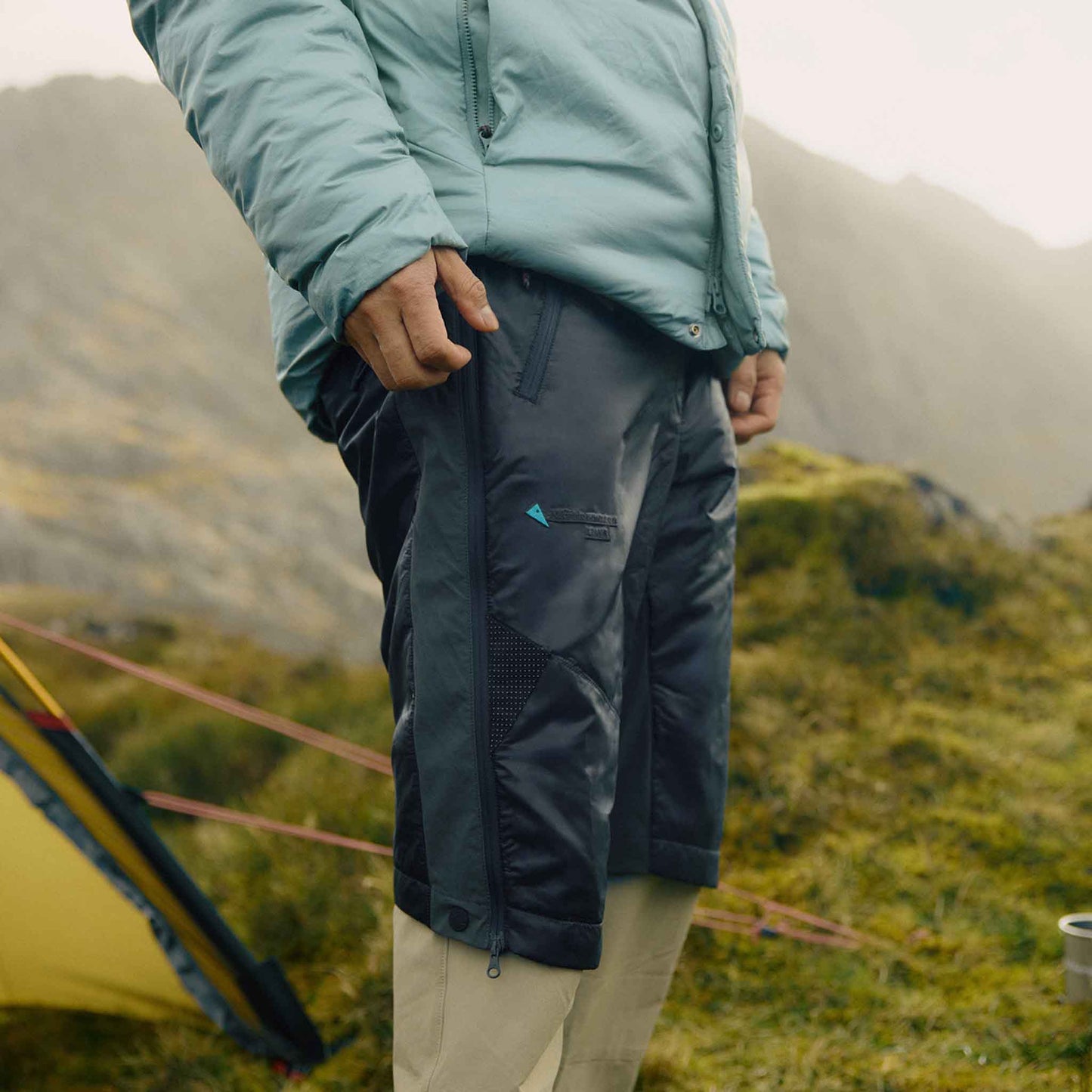 Lovar Shorts Unisex | Raven