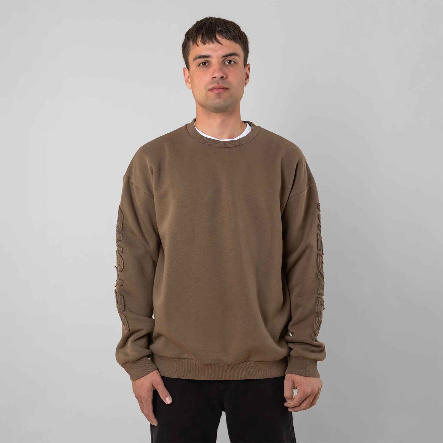 Incognito Crewneck | Brown