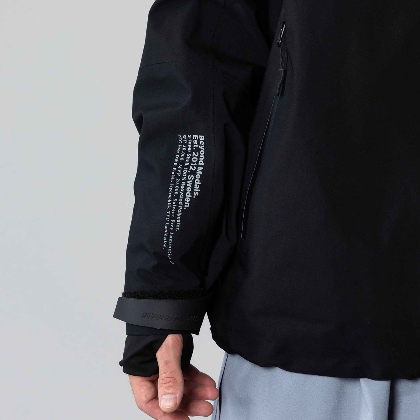 Tech Jacket 3L | Black
