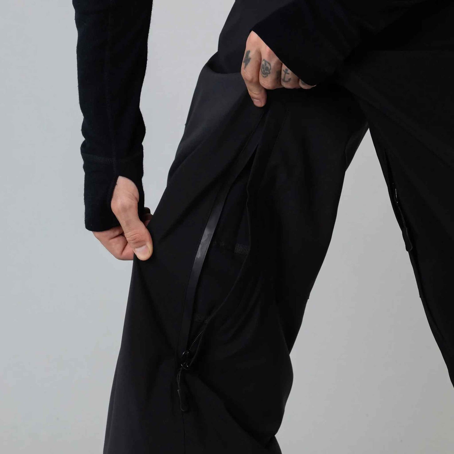 X Nomadik Pants 3L | Black