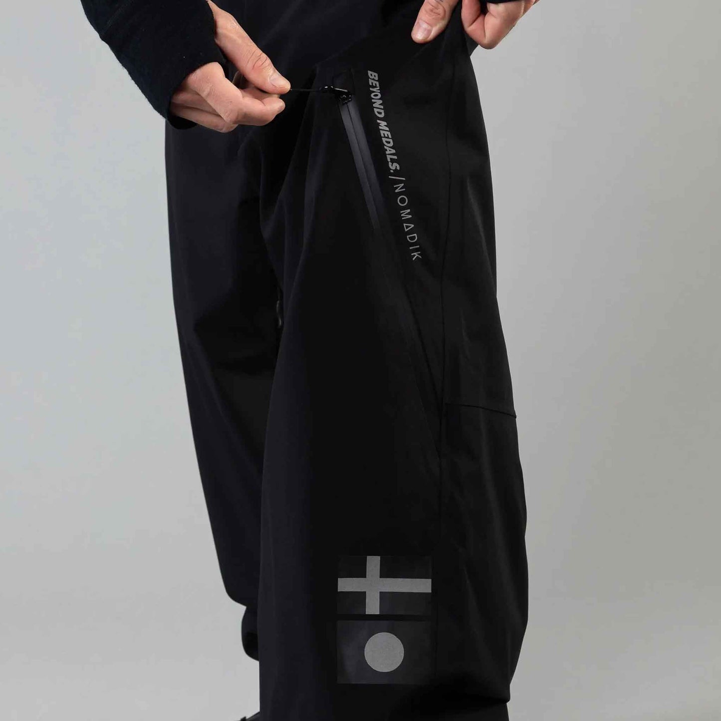 X Nomadik Pants 3L | Black
