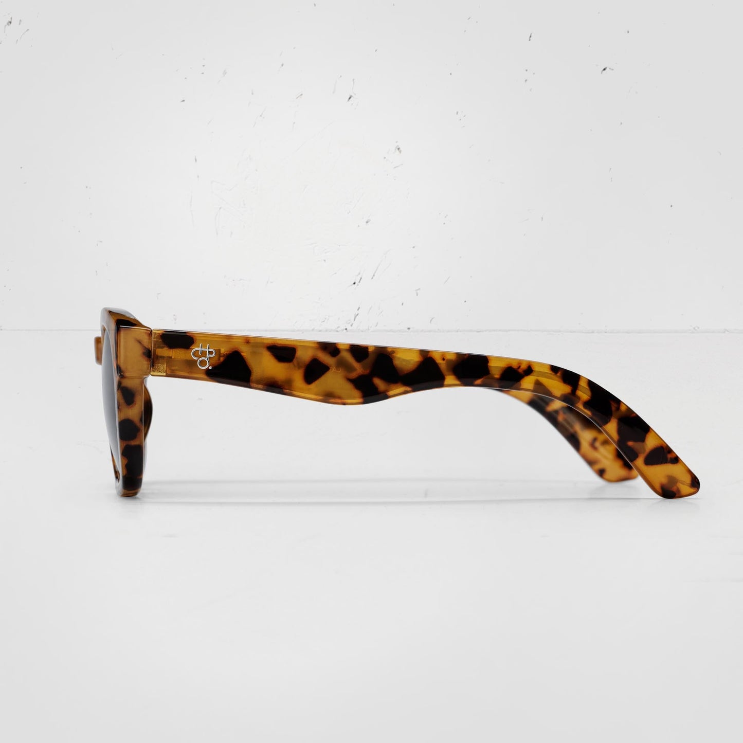 Vik | Leopard / Black