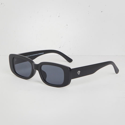 Nicole | Black / Black