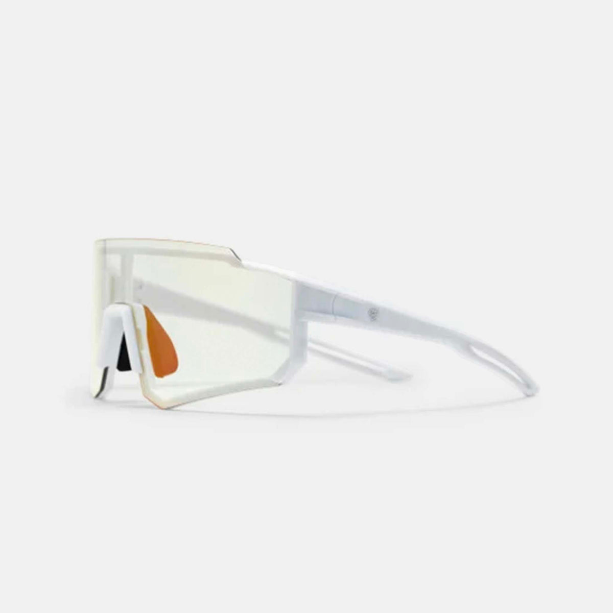 Siri | Matte White / Red Photochromic