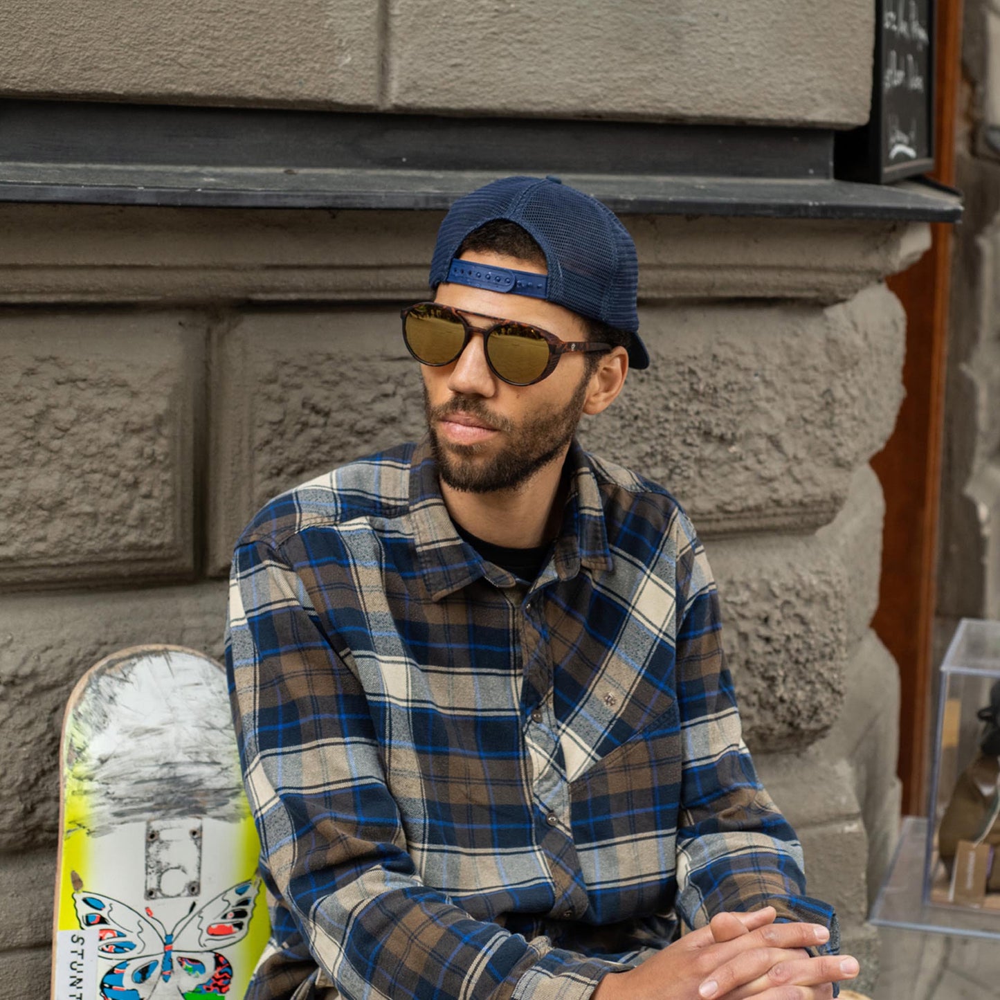Rickard | Turtle Brown / Gold