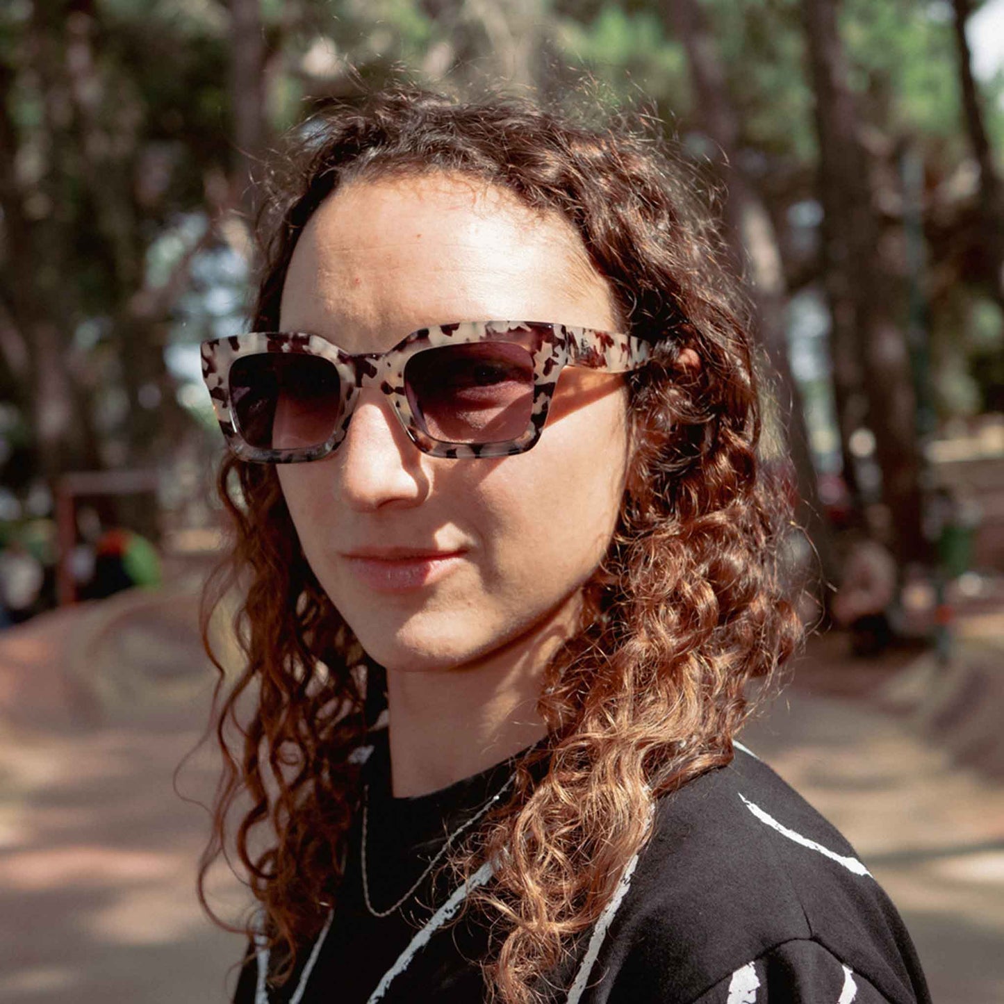 Anna | Dalmatian / Black