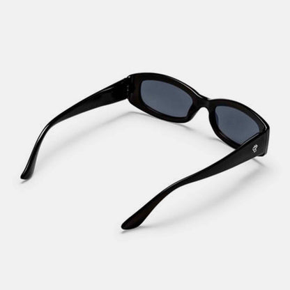 Michelle | Shiny Black / Black
