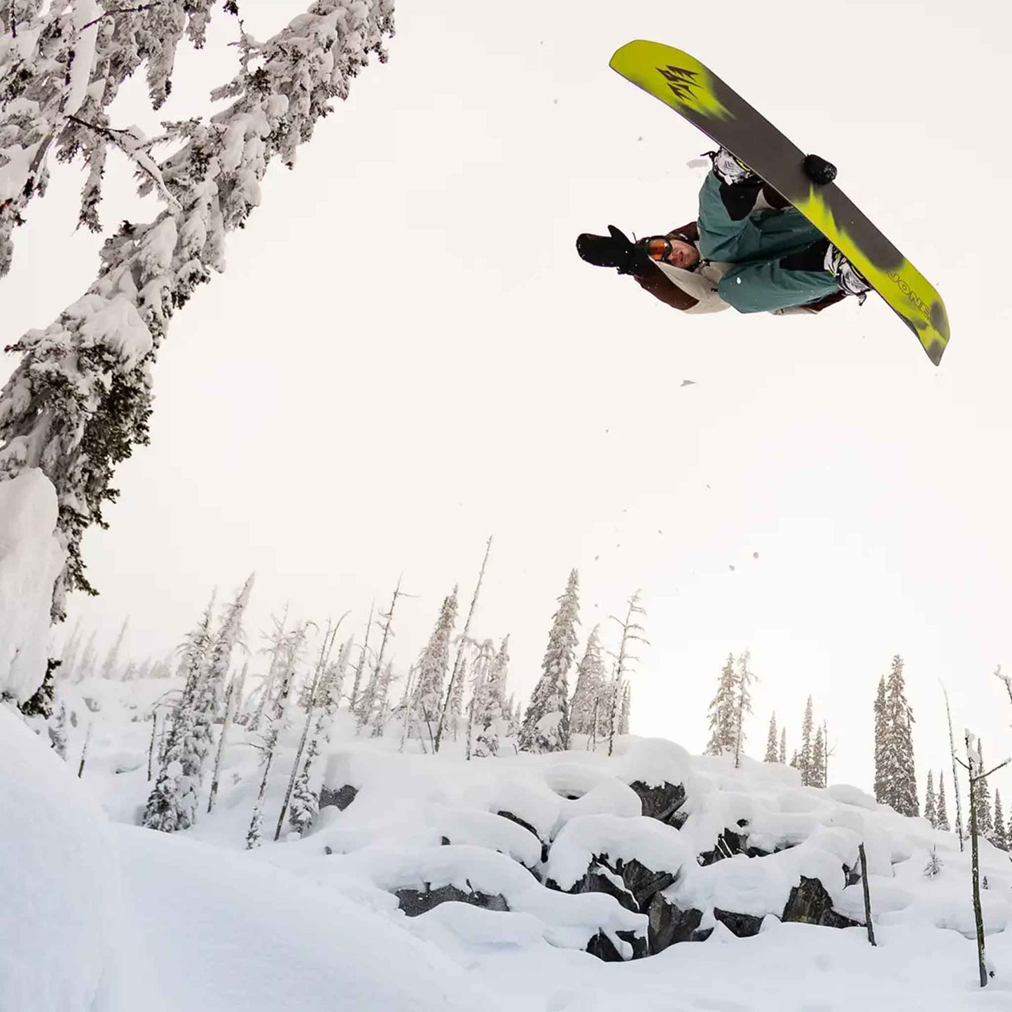 Howler Snowboardpaket