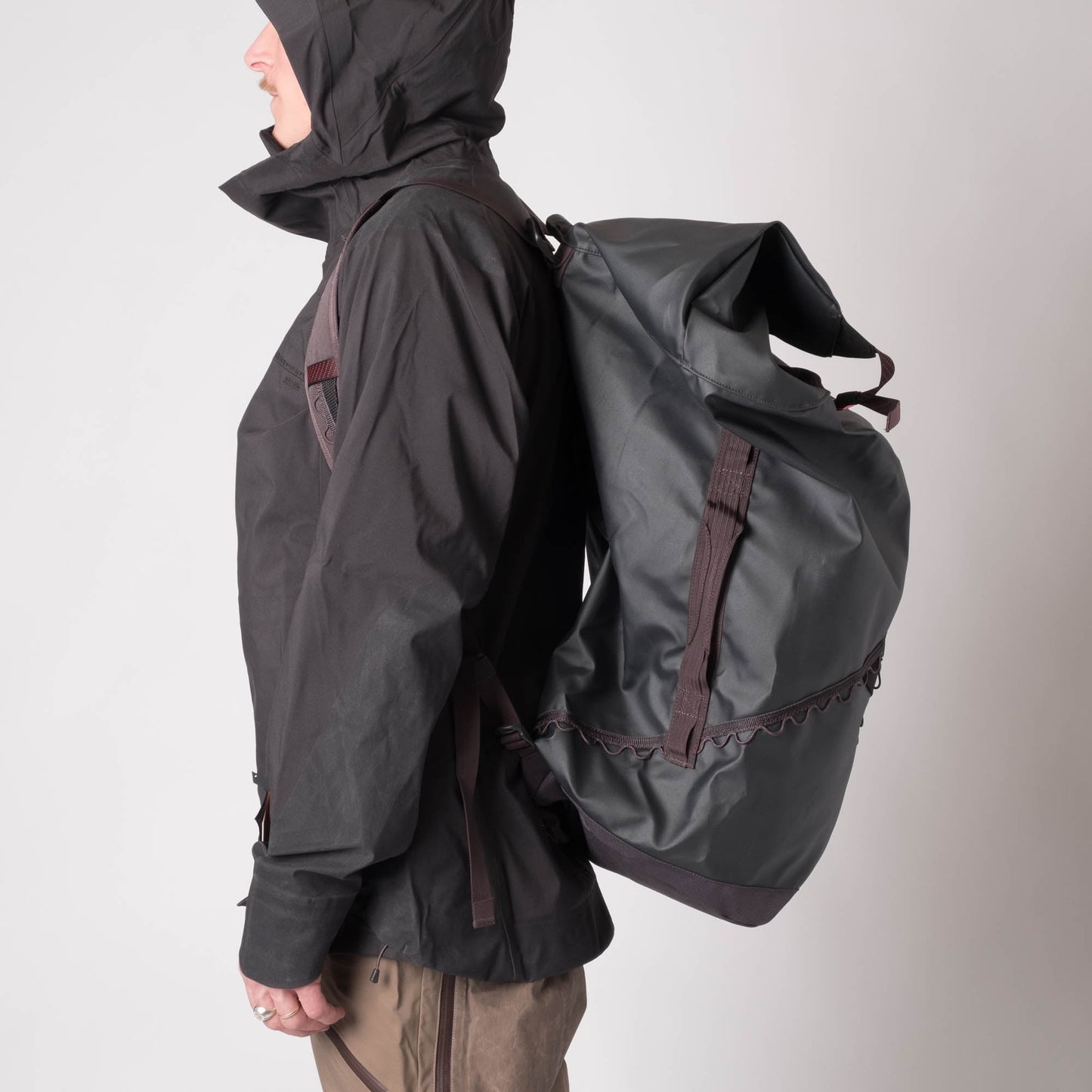 Ydalir Duffelbag 80L | Raven