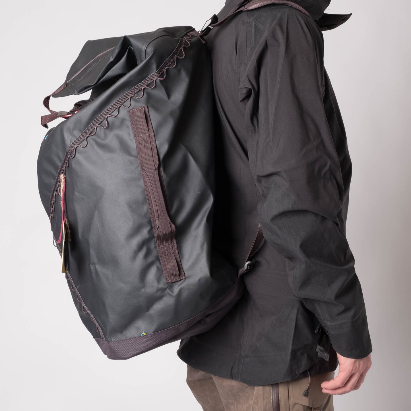 Ydalir Duffelbag 80L | Raven
