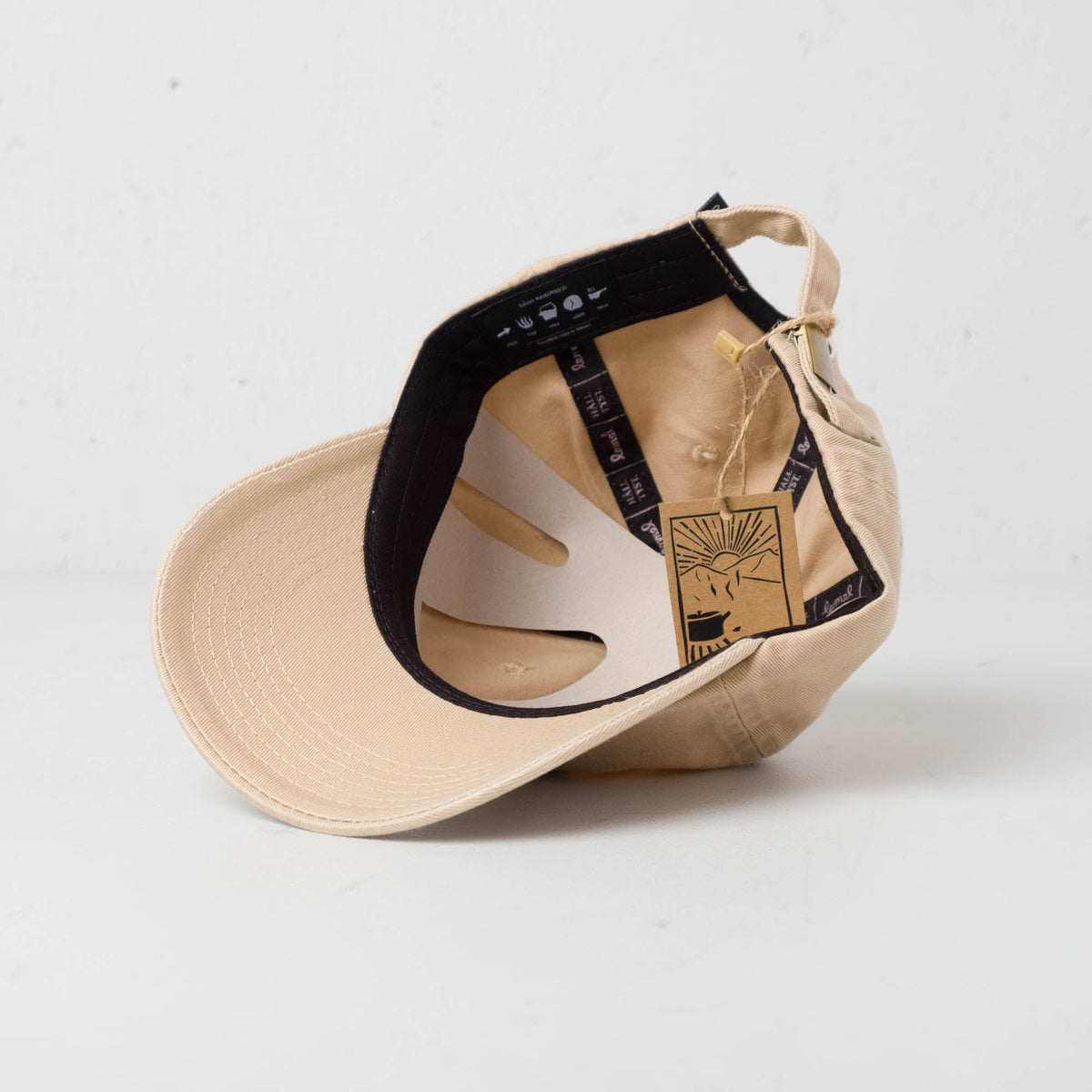 Bågen Keps | Tvättad Beige