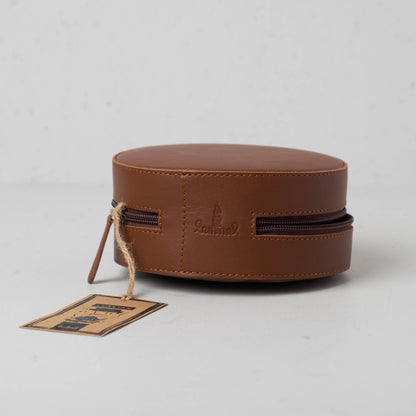 Kaffepanna i läderfodral