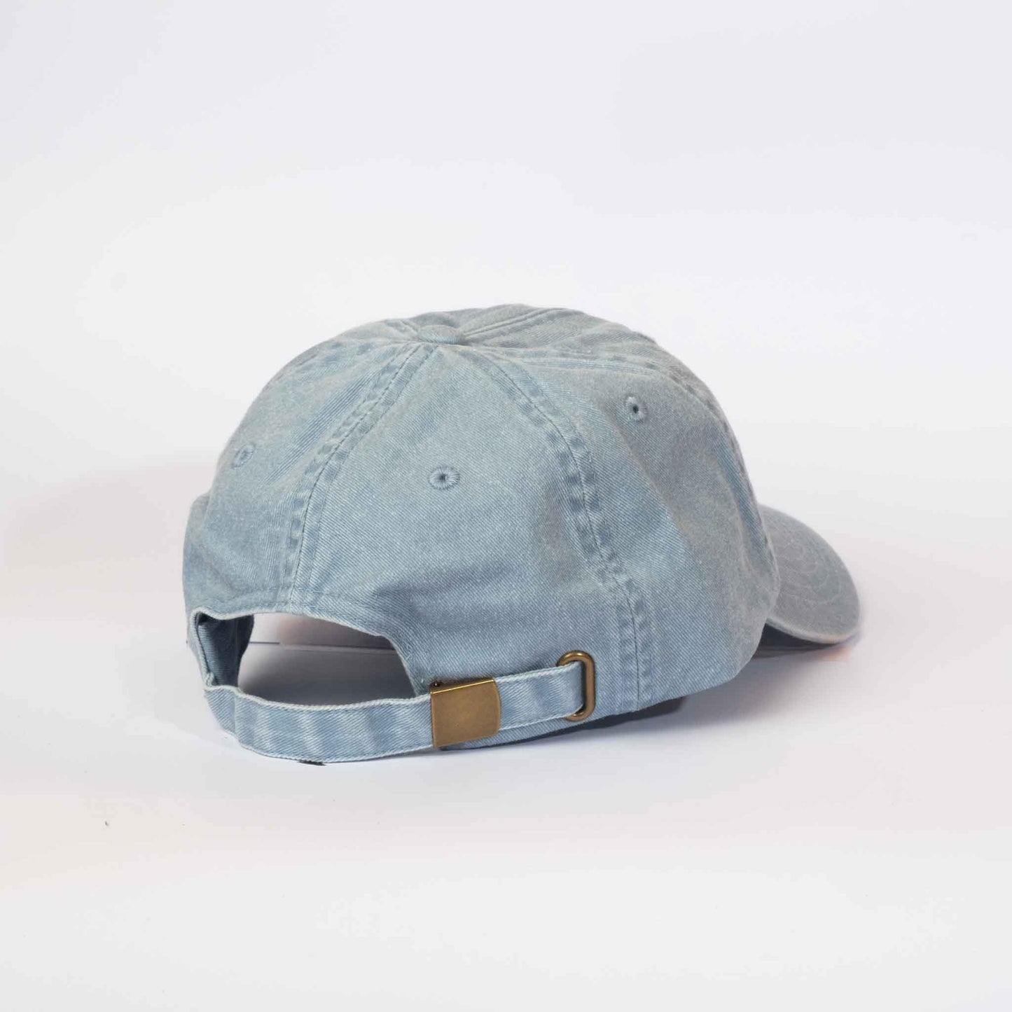 Low profile Vintage Cap | Light Blue / Text