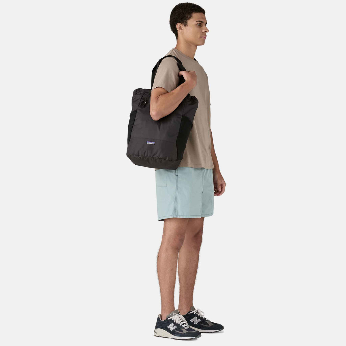Terravia Tote Pack | BLK