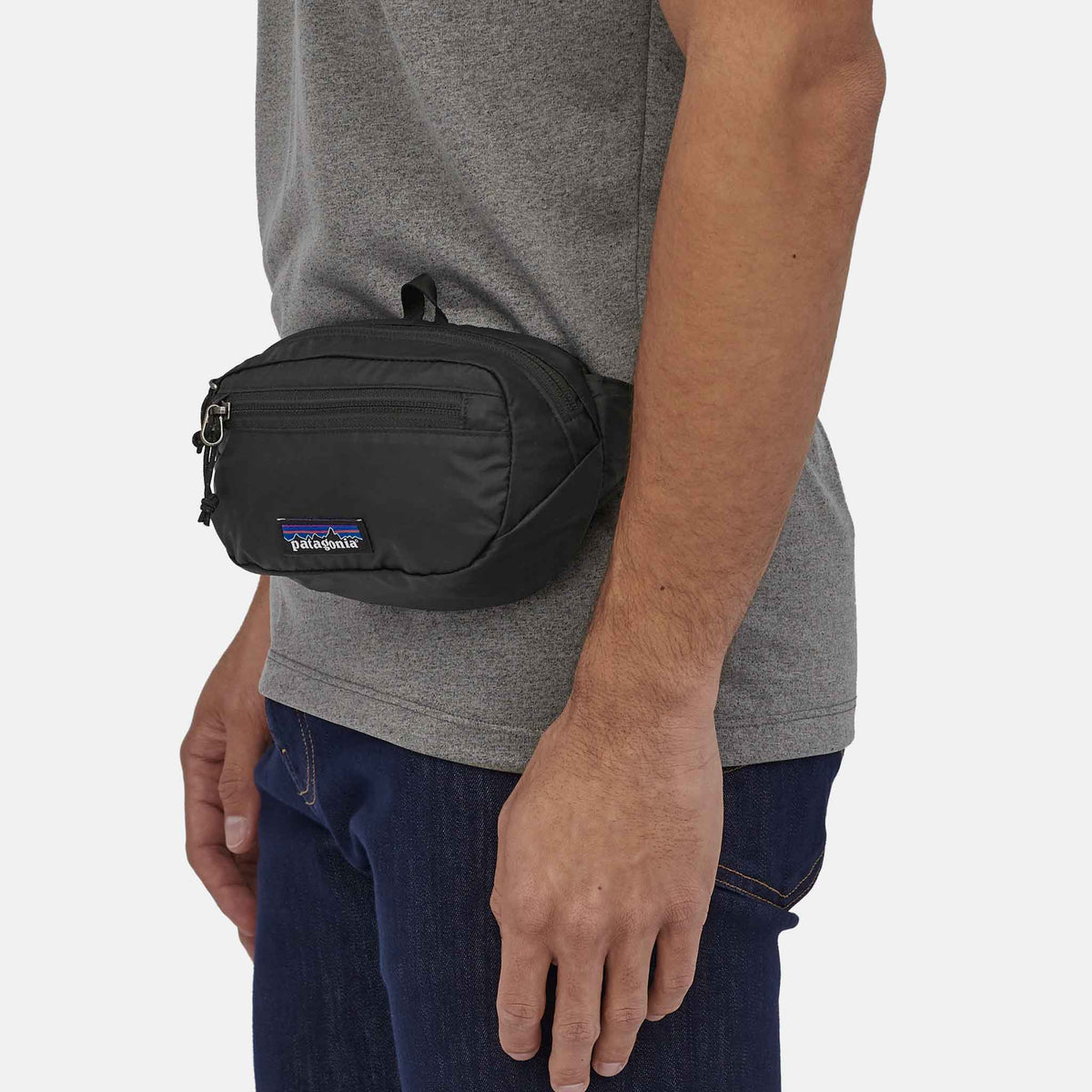 Ultralight Black Hole Mini Hip Pack | BLK