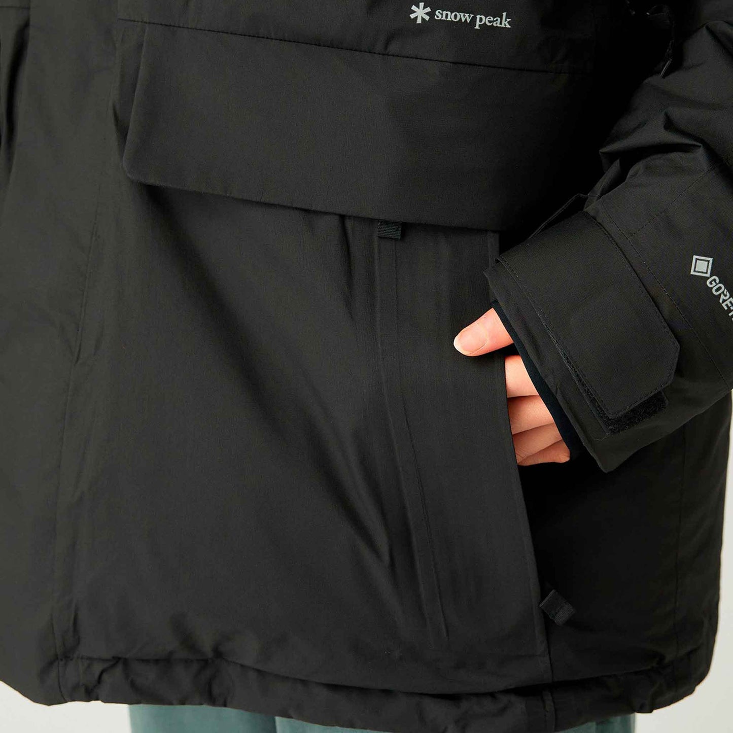 GORE-TEX Weatherproof Down Jacket | Black