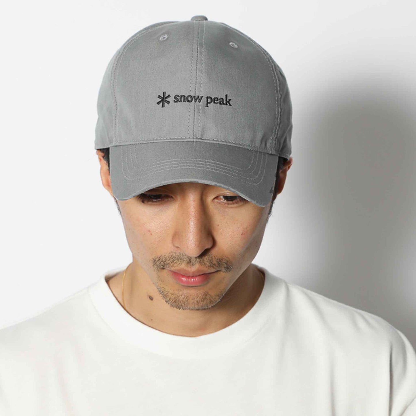 Snow Peak Logo Cap | Grey