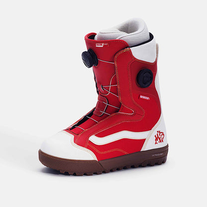 WM Encore Pro | Red / Mia Brookes