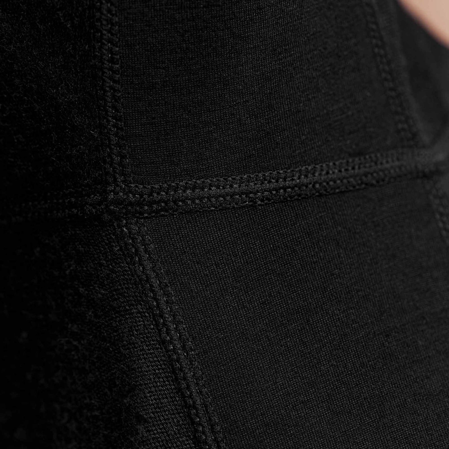 Svarthetta Performance LS | Black