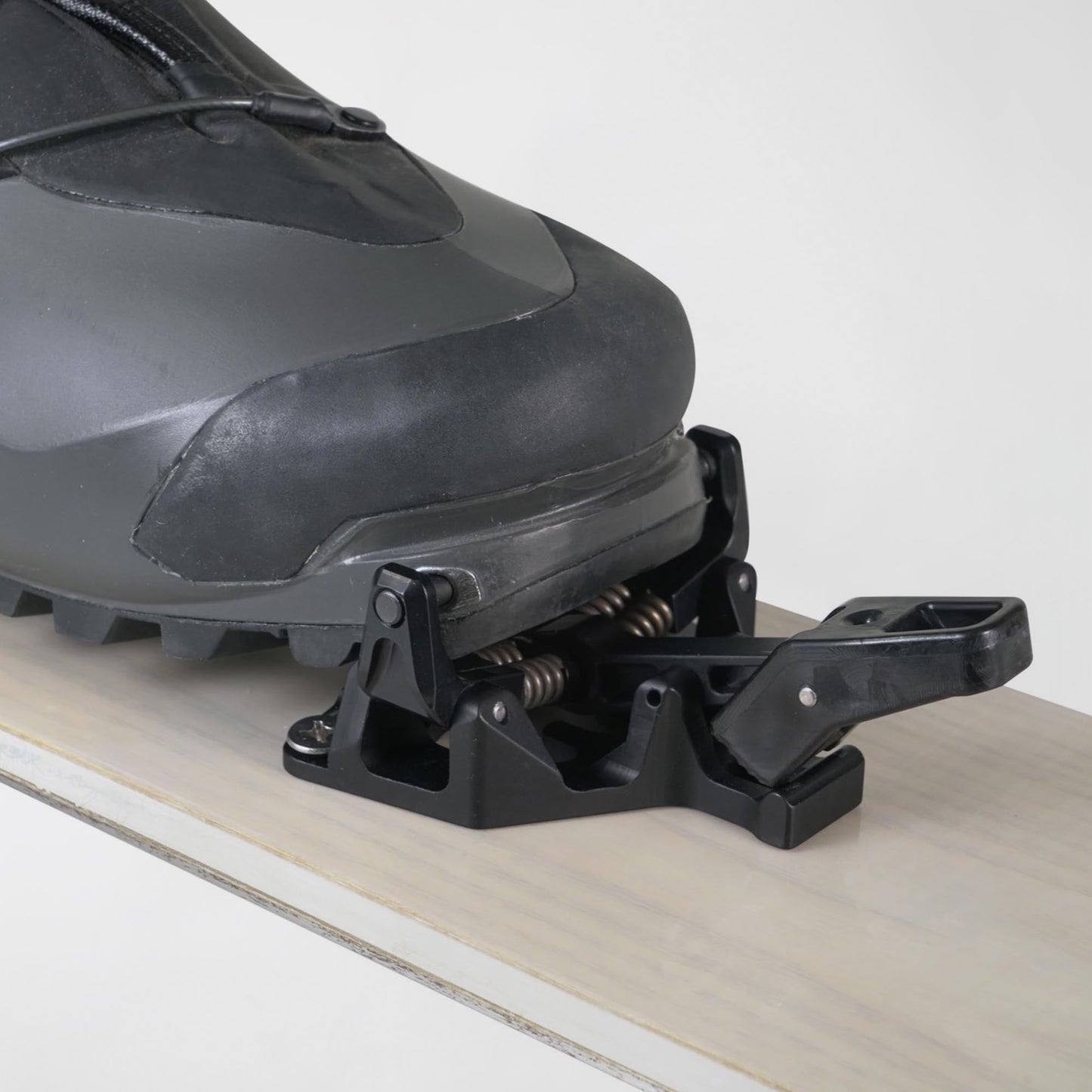 Spark Tech Toe | Black